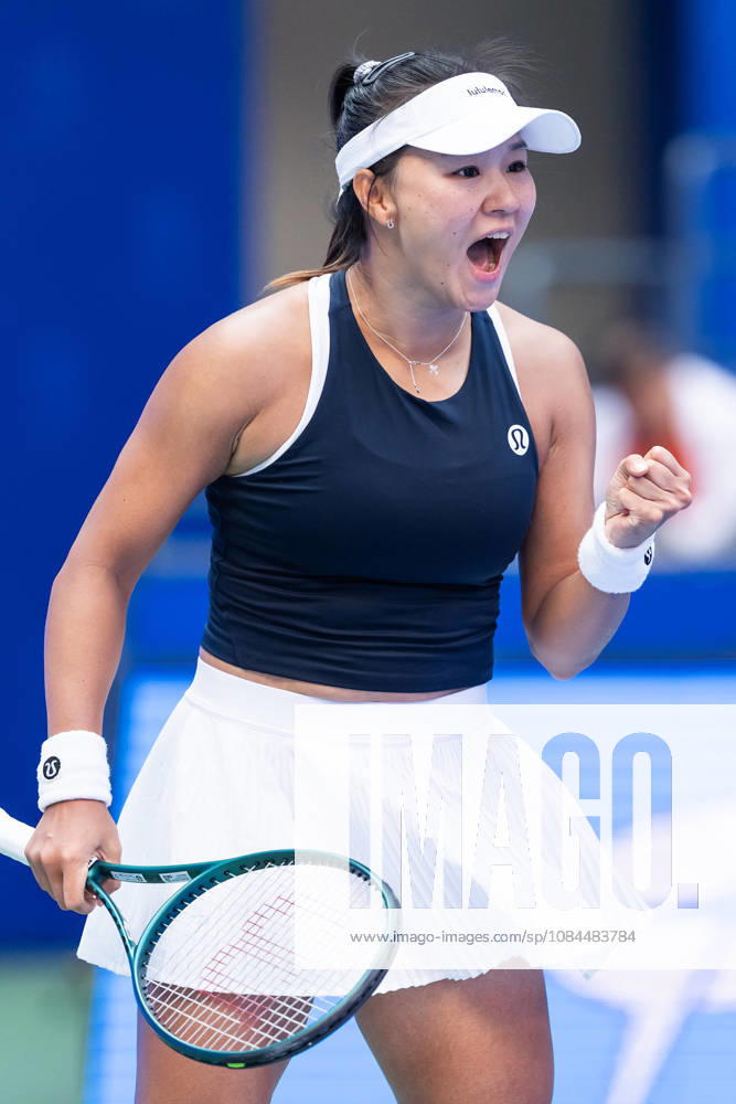 Hanyu Guo of China celebrates her win against Sorana Cirstea of Romania (not in view) during the women s singles match on day 2 of Wuhan Open at the Optics Valley International Tennis Center. Hanyu Guo defeated Sorana Cirstea with a score of 1-6, 7-6, 7-5. 2026 WTA, Tennis Damen Wuhan Open In Wuhan, China- 13 Oct 2026 - ZUMAs197 20261013_aaa_s197_104