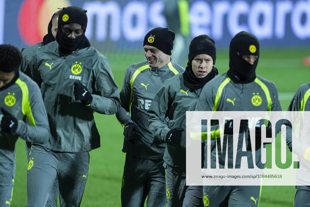Champions League Bodo Glimt Borussia Dortmund Bodo 20261013 Borussia Dortmund trains at Aspmyra Stadium on the day of the Champions League soccer match between Bodo Glimt and Borussia Dortmund. Photo: Terje Pedersen, NTB, Bodo, Norway. . RESTRICTED USE FOR BETTING COMPANIES.