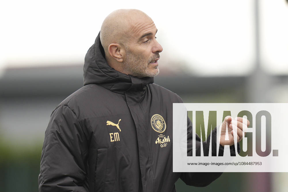 Manchester City Training, Champions League Manchester City manager Enzo Maresca speaks to a reporter before the training session ahead of UEFA Champions League matchday 2 vs Paris Saint-Germain, Manchester City at Joie Stadium, Etihad Campus, Manchester, England on 13 October 2026 Credit: Steve Flynn Every Second Media Editorial use only. All images are copyright Every Second Media Limited. No images may be reproduced without prior permission.