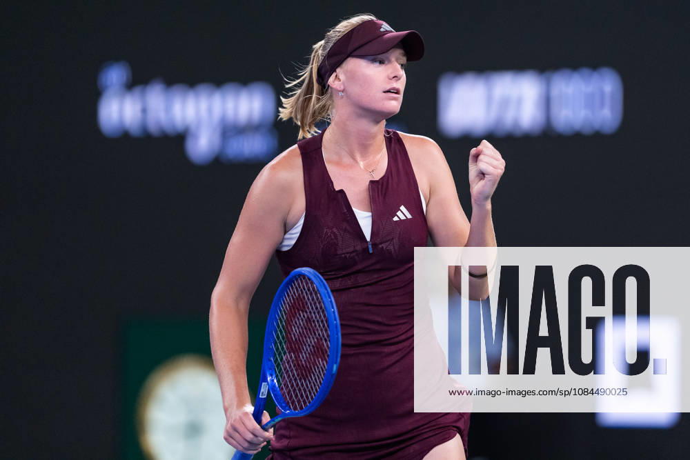 Ashlyn Krueger of USA celebrates her win against Shuai Zhang of China (not in view) during their women s singles match on day 2 of Wuhan Open at the Optics Valley International Tennis Center in Wuhan. Ashlyn Krueger defeated Shuai Zhang with a score of 6-3, 6-0. 2026 WTA, Tennis Damen Wuhan Open: Ashlyn Krueger - Shuai Zhang In Wuhan, China - 13 Oct 2026 - ZUMAs197 20261013_aaa_s197_190