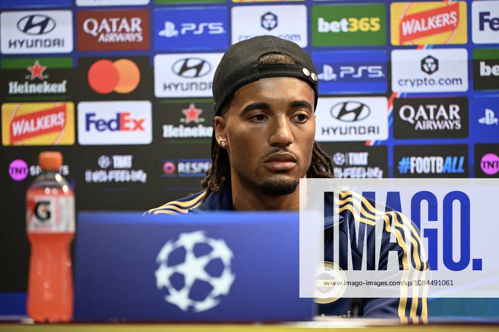 Ahead of Aston Villa v Fenerbahce - UEFA Champions League BIRMINGHAM, UNITED KINGDOM - OCTOBER 13 : Fenerbahce s player Archie Brown speaks to members of the media during a press conference, PK, Pressekonferenz ahead of the UEFA Champions League match day two between Aston Villa and Fenerbahce at Villa Park in Birmingham, United Kingdom on October 13, 2026. Rasid Necati Aslim Anadolu Birmingham United Kingdom. Editorial use only. Please get in touch for any other usage.