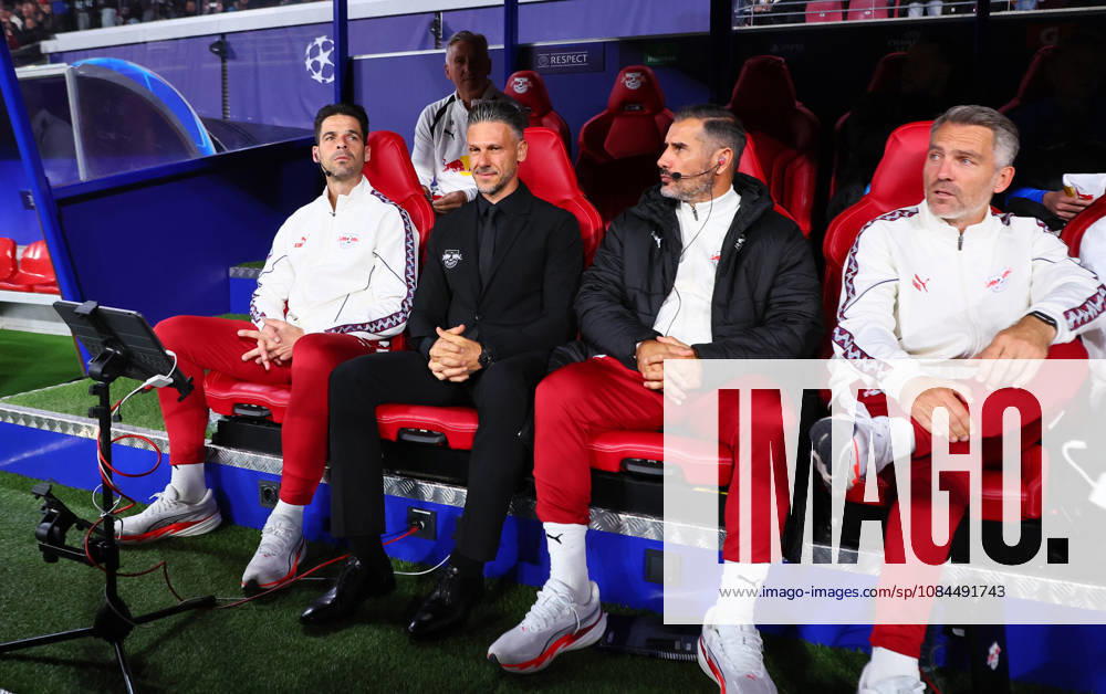 RB Leipzig - PSV Eindhoven Champions League Leipzig, 13.10.2026, Red Bull Arena, UEFA Champions League , RBLeipzig (GER) vs. PSV Eindhoven (NED) , Im Bild: Co-Trainer Thomas Stefan Buck (RB Leipzig), Trainer Martin Demichelis, Co-Trainer Cristian Fiel (RB Leipzig) und Co-Trainer Jan Zimmermann (RB Leipzig) ,