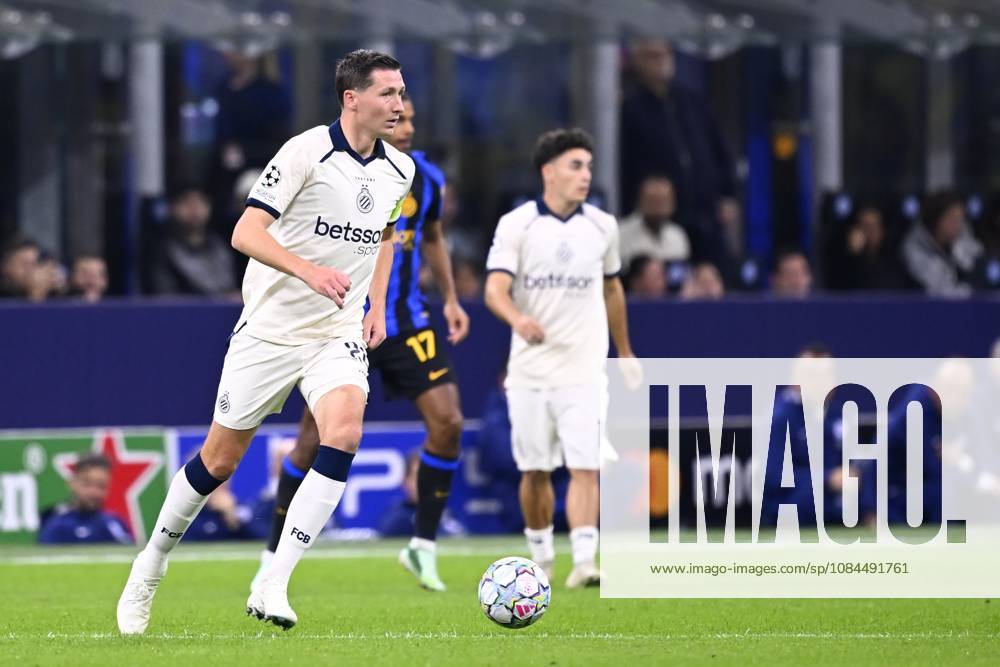 Inter Milan v Club Brugge - UEFA Champions League MILAN, ITALY - OCTOBER 13 : Vanaken Hans midfielder of Club Brugge in action during the UEFA Champions League 2026 27 League Phase matchday 2 match between Inter Milan and Club Brugge on October 13, 2026 in Milan, Italy, 13 10 2026 Milan Italy