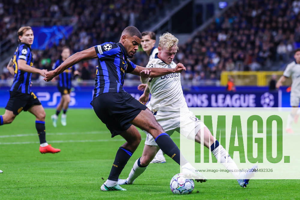 Andy Diouf of FC Internazionale competes for the ball with Joaquin Seys of Club Brugge KV during UEFA Champions League 2026 27 League Phase - Matchday2 football match between FC Internazionale and Club Brugge KV. Italy