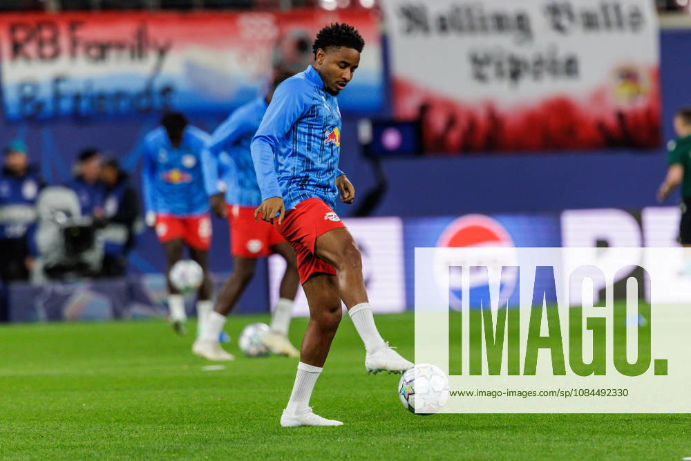 GER, Fussball, Herren, UEFA Chempionsleague 2026 2027, RB Leipzig vs. PSV Eindhoven Christopher Nkunku (RB Leipzig 28) bei der Erwärmung Leipzig Red Bull Arena Sachsen Deutschland