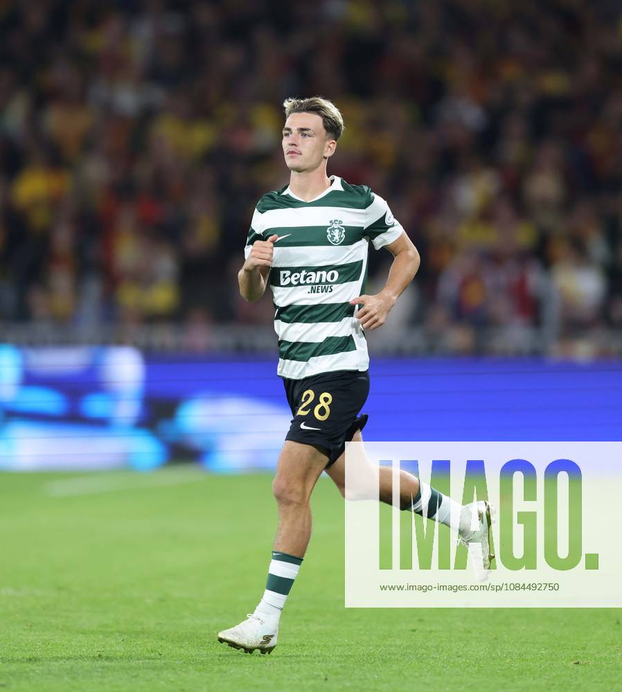 UEFA Champions League - RC Lens v Sporting Club de Portugal LENS, FRANCE, OCTOBER 13: Jesse Derry of Sporting CP during the UEFA Champions League 2026 27 League Phase MD2 match between RC Lens and Sporting Club de Portugal at Stade Bollaert-Delelis on October 13, 2026 in Lens, France. (Photo by Daniel Weir) Lens Stade Bollaert-Delelis France