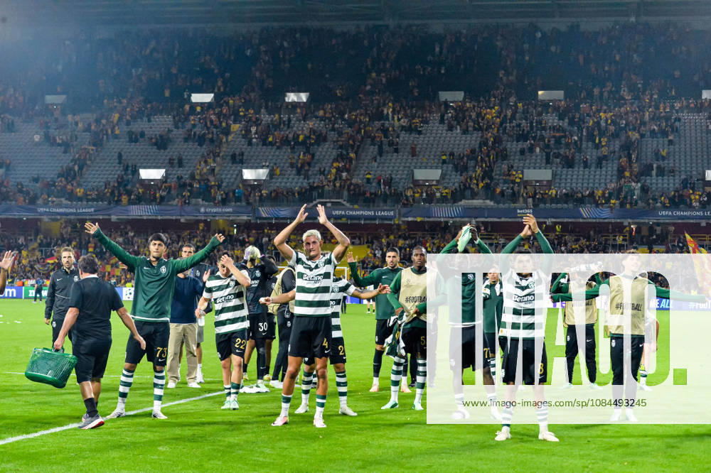 Joie des joueurs du Sporting CP apres la victoire contre Lens