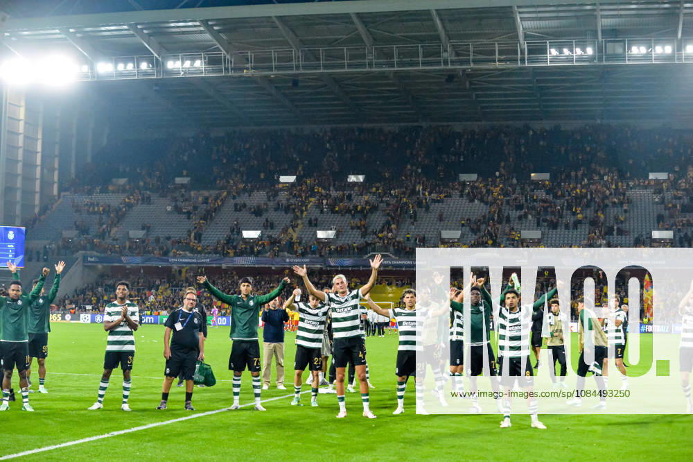Joie des joueurs du Sporting CP apres la victoire contre Lens