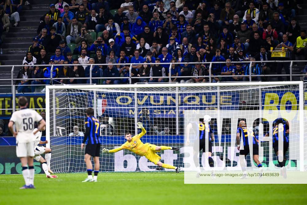 Inter Milan v Club Brugge - UEFA Champions League MILAN, ITALY - OCTOBER 13 : Tresoldi Nicolo forward of Club Brugge scoring a penalty shot during the UEFA Champions League 2026 27 League Phase matchday 2 match between Inter Milan and Club Brugge on October 13, 2026 in Milan, Italy, 13 10 2026 Milan Italy