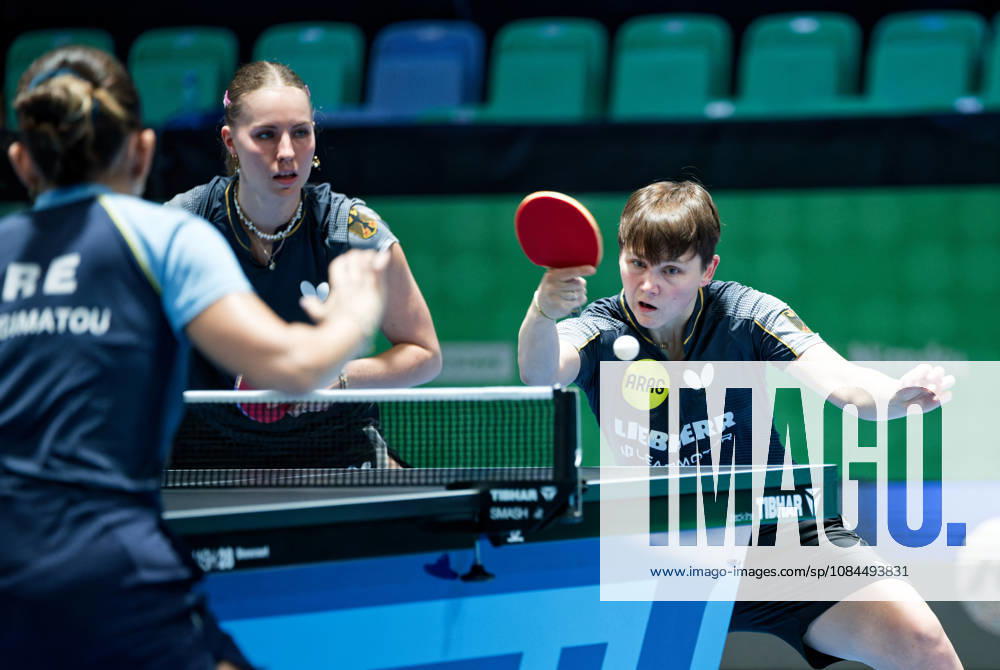Nina Mittelham ttc berlin eastside-Annett Kaufmann SV DJK Kolbermoor Germany (foto-ms4267bA) bei den Tischtennis-Europameisterschaften in Ljubljana, Slowenien LJUBLJANA, SLOWENIEN - 13. OKTOBER 2026: Nina Mittelham ttc berlin eastside-Annett Kaufmann SV DJK Kolbermoor Germany (foto-ms4267bA) erreichen mühelos das Doppel-Achtelfinale bei den Tischtennis-Europameisterschaften in der Stozice Arena, Ljubljana, Slowenien Ljubljana Stozice Arena Slovenia