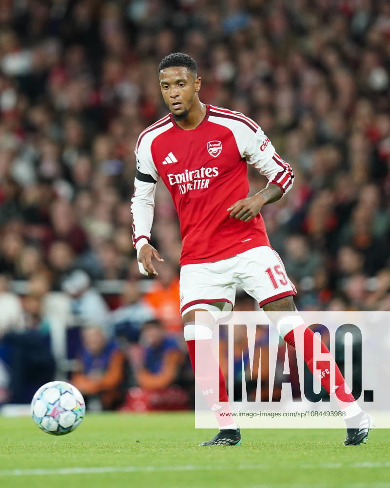 Arsenal v Lille OSC, UEFA Champions League Ezri Konsa of Arsenal during Arsenal v Lille OSC UEFA Champions League matchday 2 at the Emirates Stadium, London, England on 13 October 2026 Credit: Dylan Hepworth Every Second Media Editorial use only. All images are copyright Every Second Media Limited. No images may be reproduced without prior permission.