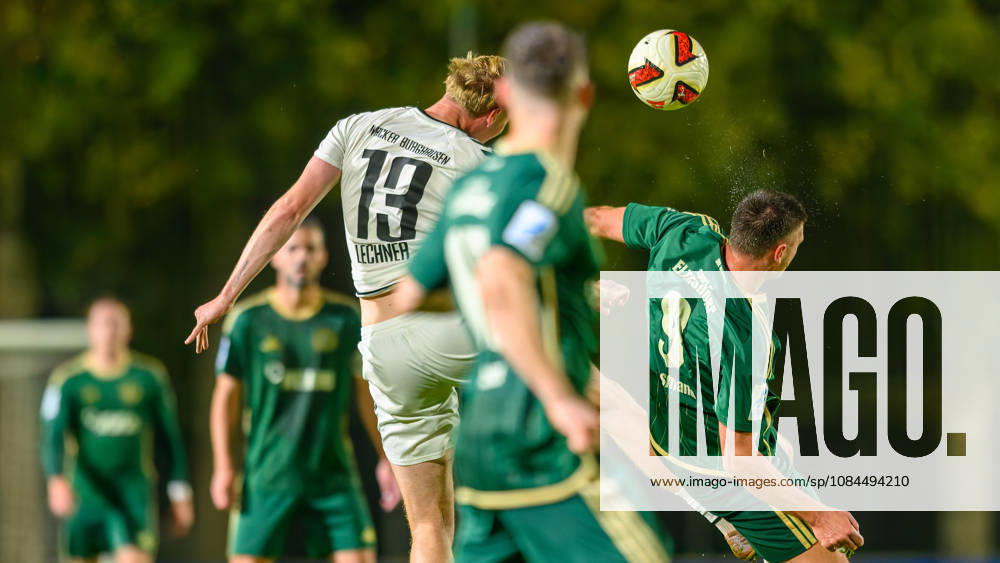 Fussball - Saison 2026 2027 - Regionalliga Bayern - 14. Spieltag: SC Eltersdorf - SV Wacker Burghausen - JoTe - - Luca Lechner (13, SV Wacker Burghausen ) Yannik Jassmann (9, SC Eltersdorf )