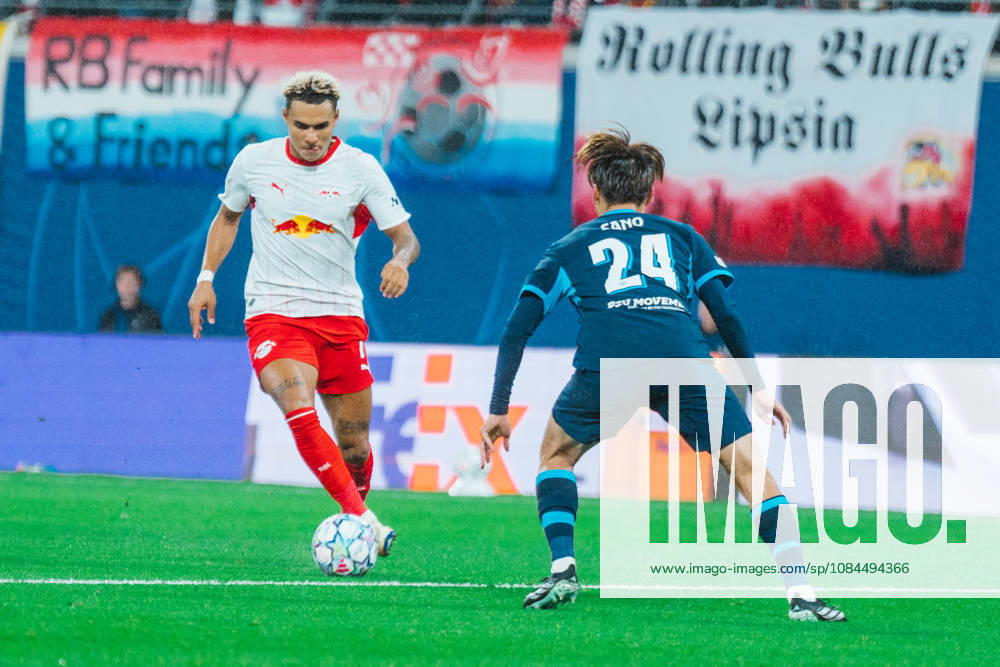 Antonio Nusa (RB Leipzig, 7) dribbles Kodai Sano (PSV Eindhoven, 24) RB Leipzig vs PSV Eindhoven, UEFA Champions League, Champions League, Germany, Football, 26 27, GER, Leipzig, Red Bull Arena Stadium, 13 October 2026 DFL regulations prohibit any use of photographs as image sequences and or quasi-video.DFL regulations prohibit any use of photographs as image sequences and or quasi-video. Leipzig Red Bull Arena, Leipzig Sachsen GER