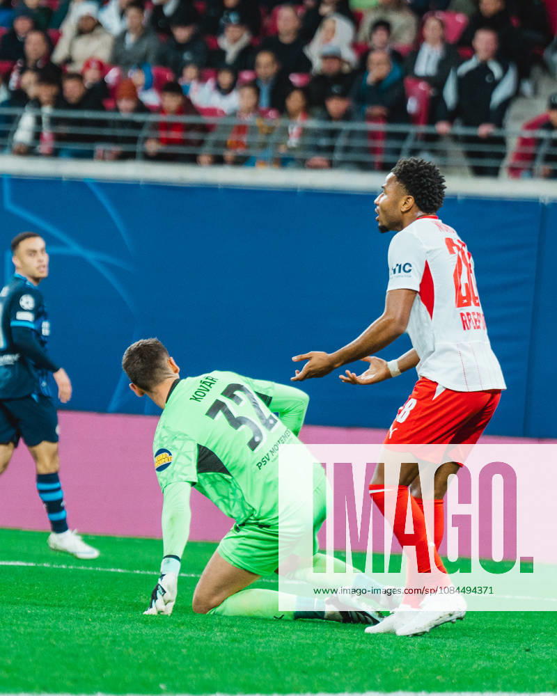 Christopher Nkunku (RB Leipzig, 28) frustrated RB Leipzig vs PSV Eindhoven, UEFA Champions League, Champions League, Germany, Football, 26 27, GER, Leipzig, Red Bull Arena Stadium, 13 October 2026 DFL regulations prohibit any use of photographs as image sequences and or quasi-video.DFL regulations prohibit any use of photographs as image sequences and or quasi-video. Leipzig Red Bull Arena, Leipzig Sachsen GER