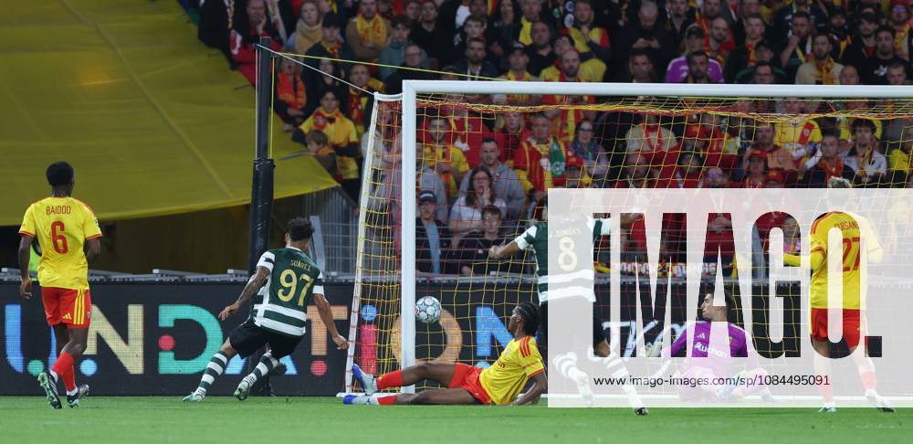 UEFA Champions League - RC Lens v Sporting Club de Portugal LENS, FRANCE, OCTOBER 13: GOAL 1-0, Luis Suarez of Sporting CP scores a goal to put Sporting Club de Portugal 1-0 ahead during the UEFA Champions League 2026 27 League Phase MD2 match between RC Lens and Sporting Club de Portugal at Stade Bollaert-Delelis on October 13, 2026 in Lens, France. (Photo by Daniel Weir) Lens Stade Bollaert-Delelis France