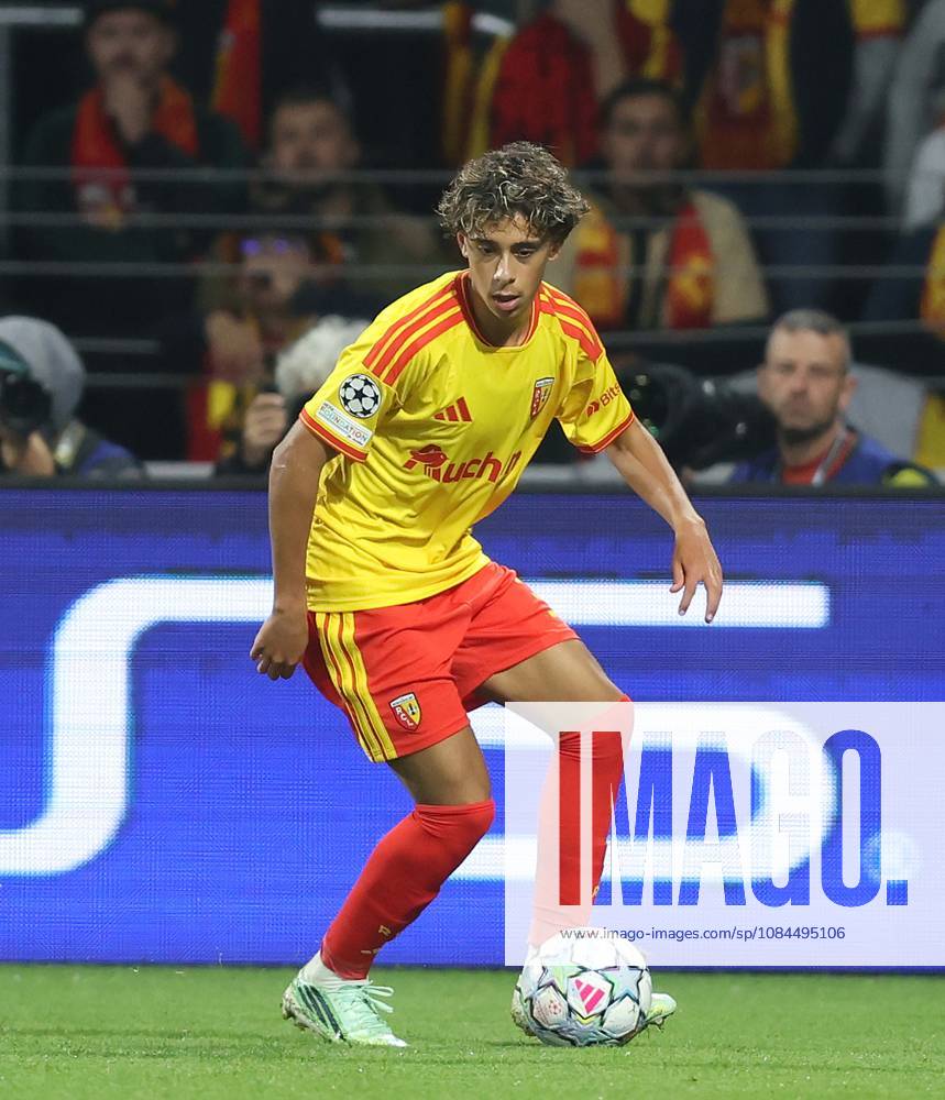 UEFA Champions League - RC Lens v Sporting Club de Portugal LENS, FRANCE, OCTOBER 13: Mezian Mesloub of Lens on the ball during the UEFA Champions League 2026 27 League Phase MD2 match between RC Lens and Sporting Club de Portugal at Stade Bollaert-Delelis on October 13, 2026 in Lens, France. (Photo by Daniel Weir) Lens Stade Bollaert-Delelis France