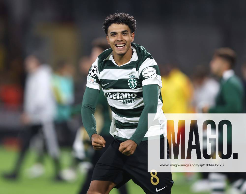 UEFA Champions League - RC Lens v Sporting Club de Portugal LENS, FRANCE, OCTOBER 13: Joao Simoes of Sporting CP punches the air in celebration at the full time whistle as he celebrates the 2-0 victory during the UEFA Champions League 2026 27 League Phase MD2 match between RC Lens and Sporting Club de Portugal at Stade Bollaert-Delelis on October 13, 2026 in Lens, France. (Photo by Daniel Weir) Lens Stade Bollaert-Delelis France
