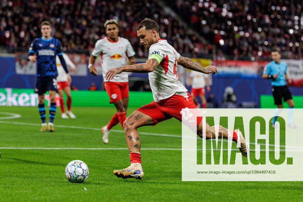 GER, Fussball, Herren, UEFA Chempionsleague 2026 2027, RB Leipzig vs. PSV Eindhoven David Raum (RB Leipzig 22) Einzelaktion Aktion Leipzig Red Bull Arena Sachsen Deutschland