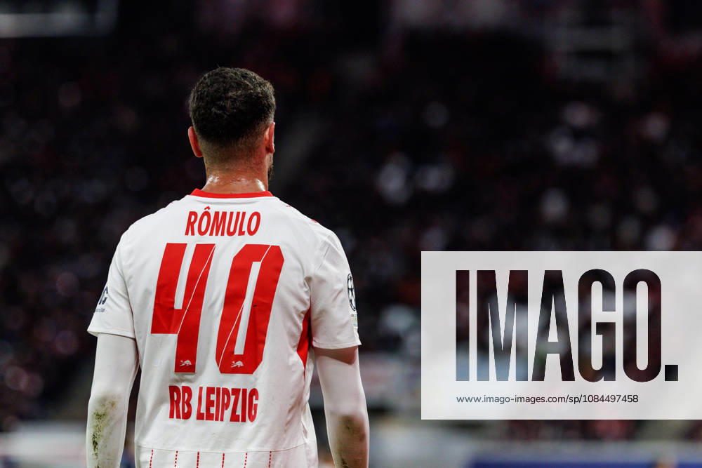 GER, Fussball, Herren, UEFA Chempionsleague 2026 2027, RB Leipzig vs. PSV Eindhoven RÃ mulo Cardoso Romulo Cardoso (RB Leipzig 40) geht vom Feld Leipzig Red Bull Arena Sachsen Deutschland