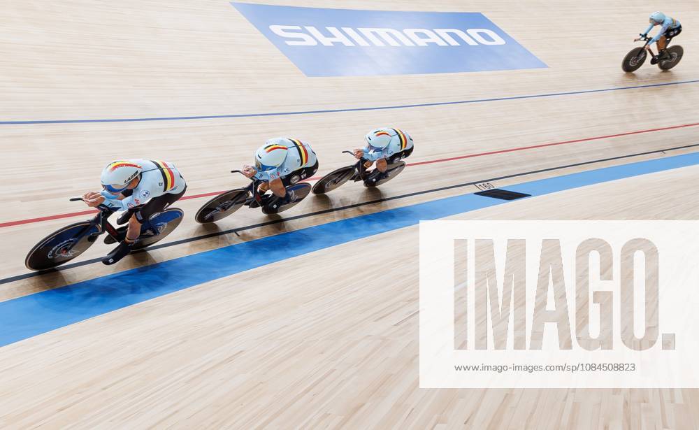 Belgian Gianluca Pollefliet; Belgian Witse Bertels; Belgian Tuur Dens and Belgian Noah Vandenbranden are pictured in action during the Mens Team Pursuit event at the UCI Track cycling, Rad, Radsport, Bahnrad, Bahn World Championships in Shanghai, China on Wednesday 14 October 2026. The worlds are taking place from 14 to 18 October 2026. BENOITxDOPPAGNE x189757200x