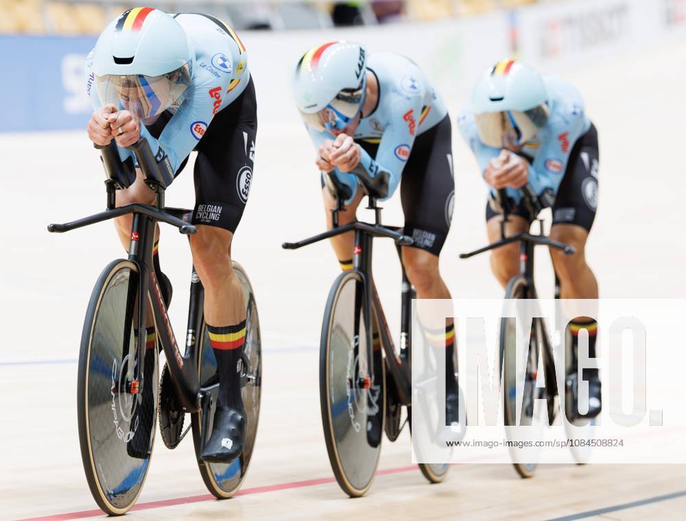 Belgian Gianluca Pollefliet; Belgian Witse Bertels and Belgian Tuur Dens are pictured in action during the Mens Team Pursuit event at the UCI Track cycling, Rad, Radsport, Bahnrad, Bahn World Championships in Shanghai, China on Wednesday 14 October 2026. The worlds are taking place from 14 to 18 October 2026. BENOITxDOPPAGNE x189757209x