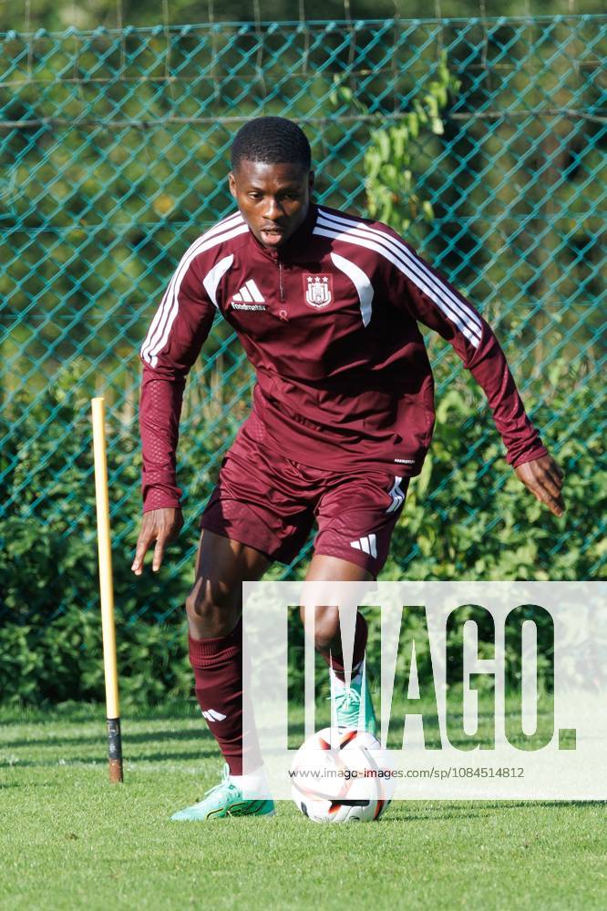 Anderlecht s Romeo Amane pictured in action during a training session of Belgian soccer team RSC Anderlecht, Wednesday 14 October 2026 in Brussels. The team is preparing for the second match of the UEFA Europa League league phase against Croatian GNK Dinamo Zagreb tomorrow. KURTxDESPLENTER x189777787x