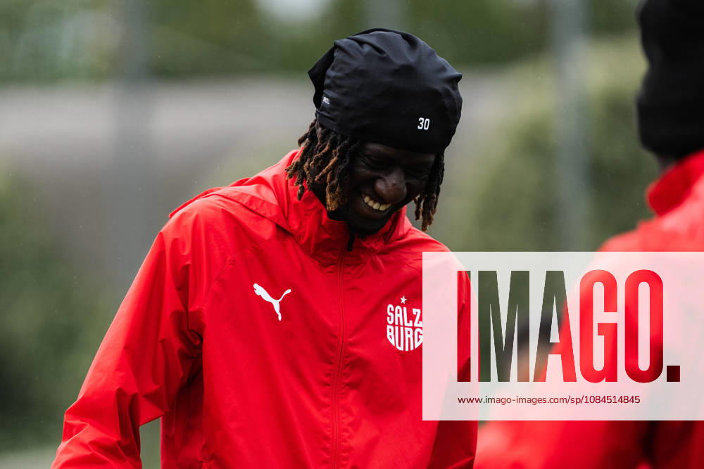 SOCCER - UEFA EL, RBS vs Milan SALZBURG,AUSTRIA,14.OCT.26 - SOCCER - UEFA Europa League, Red Bull Salzburg vs AC Milan, preview, training RBS. Image shows Gaoussou Diakità (RBS). GEPAxpictures Arellano