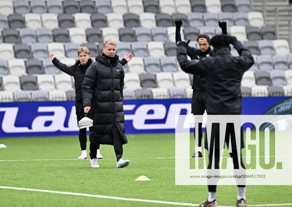 KuPS Kuopio complete preparations for Trabzonspor clash KUOPIO, FINLAND - OCTOBER 14: KuPS Kuopio players train under head coach Miika Nuutinen at Tammelan Stadium as they complete preparations for their UEFA Conference League opening-week match against Trabzonspor in Kuopio, Finland, on October 14, 2026. Seyit Ahmet Eksik Anadolu Kuopio Finland. Editorial use only. Please get in touch for any other usage.
