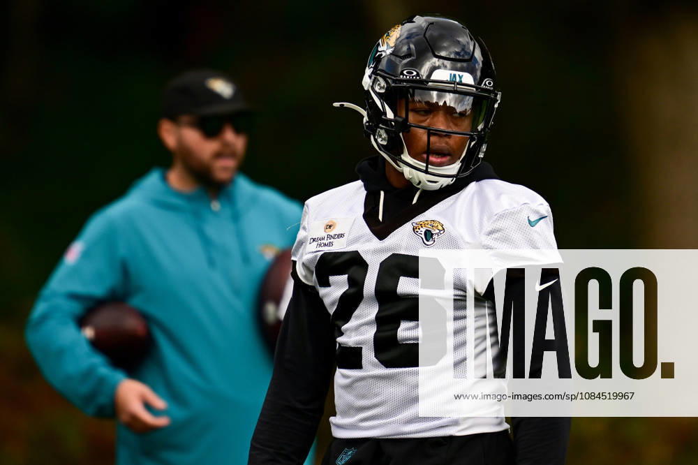 Jacksonville Jaguars, Press and Training Jacksonville Jaguars safety Kaevon Merriweather (26) during the press conference, PK, Pressekonferenz practise session for Jacksonville Jaguars at the Grove Hotel, Chandler s Cross, UK on 14 October 2026. Chandler s Cross Grove Hotel Hertfordshire UK Editorial use only ,