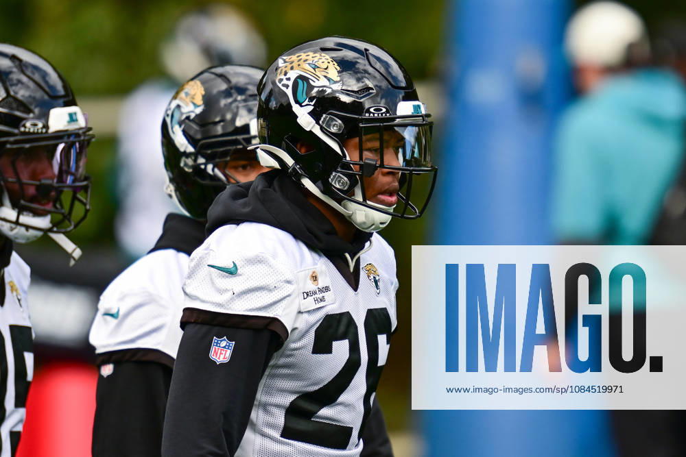 Jacksonville Jaguars, Press and Training Jacksonville Jaguars safety Kaevon Merriweather (26) during the press conference, PK, Pressekonferenz practise session for Jacksonville Jaguars at the Grove Hotel, Chandler s Cross, UK on 14 October 2026. Chandler s Cross Grove Hotel Hertfordshire UK Editorial use only ,