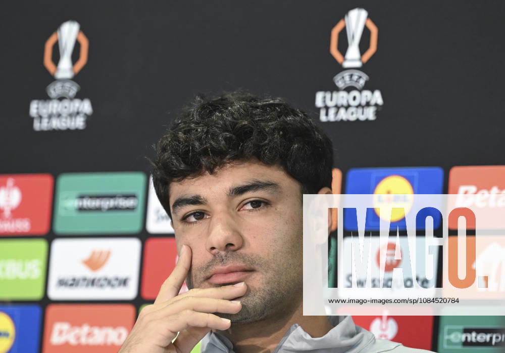 Hoffenheim s press conference, PK, Pressekonferenz ahead of Besiktas match SINSHEIM, GERMANY - OCTOBER 14: Hoffenheim head coach Christian Ilzer and defender Ozan Kabak (seen) speak during a press conference ahead of their UEFA Europa League Week 2 match against Besiktas, on October 14, 2026 in Sinsheim, Germany Halil Sagirkaya Anadolu Sinsheim Germany. Editorial use only. Please get in touch for any other usage.