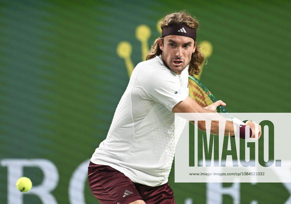 (261014) -- SHANGHAI, Oct. 14, 2026 -- Stefanos Tsitsipas of Greece hits a return during the men s round of 16 match against Daniil Medvedev of Russia at the 2026 ATP, Tennis Herren tour Shanghai Masters tennis tournament in Shanghai, China, Oct. 14, 2026. ) (SP)CHINA-SHANGHAI-TENNIS-SHANGHAI MASTERS-MEN S SINGLES (CN) ChenxHaoming