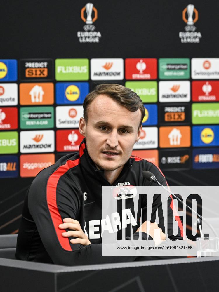 ALKMAAR - Peer Koopmeiners of AZ Alkmaar during a press conference, PK, Pressekonferenz the day before the Europa League match between AZ Alkmaar and Hapoel Beer-Sheva at the AFAS Stadium, on October 14, 2026 in Alkmaar, the Netherlands. OLAF KRAAK ANP ANPxSportx IVx 572421917 originalFilename: 572421917