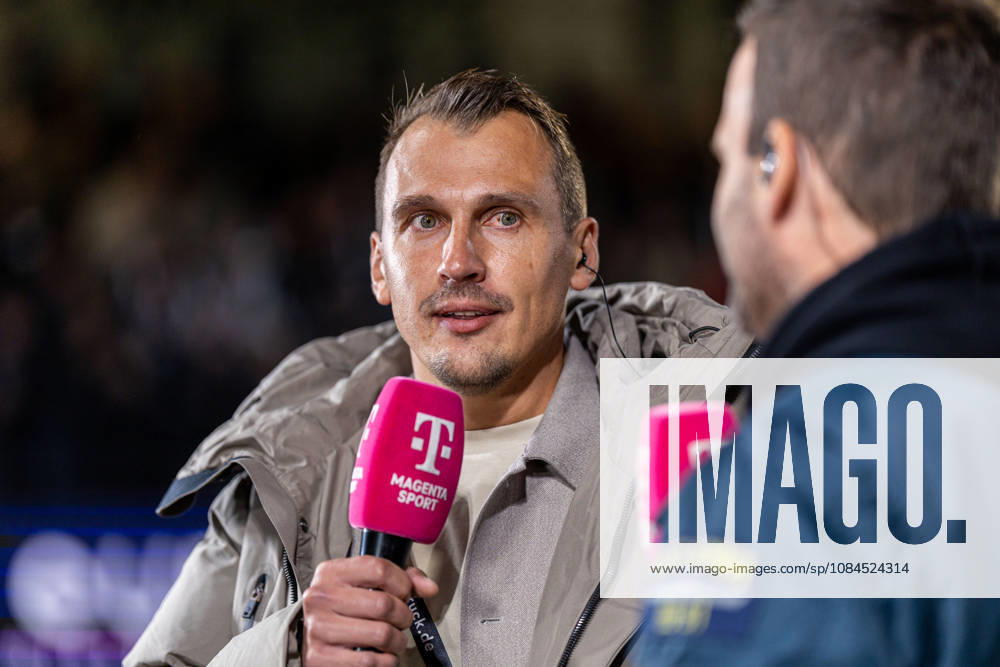 Robert Tesche (SC Verl, Leiter Scouting) im Interview bei Magenta GER, SC Verl vs. SSV Jahn Regensburg, Fussball, 3. Liga, 9. Spieltag, Spielzeit 2026 2027, 14.10.2026 DFL Regulations prohibit any use of photographers as image sequences and or quasi-video. GER, SC Verl vs. SSV Jahn Regensburg, Fussball, 3. Liga, 9. Spieltag, Spielzeit 2026 2027, 14.10.2026 Verl