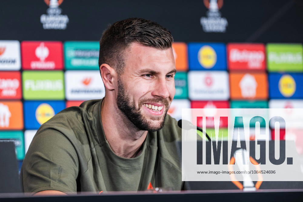 SOCCER - UEFA EL, RBS vs Milan SALZBURG,AUSTRIA,14.OCT.26 - SOCCER - UEFA Europa League, Red Bull Salzburg vs AC Milan, preview, press conference, PK, Pressekonferenz Milan. Image shows Strahinja Pavlovic (Milan). GEPAxpictures Arellano