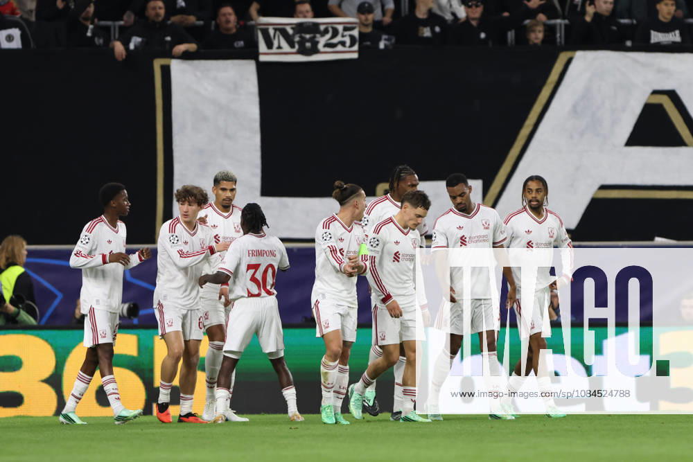 team Liverpool celebrates the goal to 0:1 during the UEFA Champions League league phase matchday 2 match between LASK and Liverpool at Oberoesterreich Arena on October 14, 2026 in Linz, Austria. (Photo by Severin Aichbauer Sports Press Photo SPP)