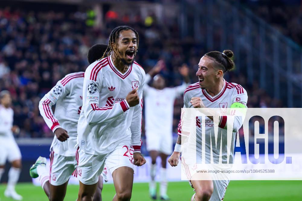 SOCCER - UEFA CL, LASK vs Liverpool LINZ,AUSTRIA,14.OCT.26 - SOCCER - UEFA Champions League, Linzer ASK vs Liverpool FC. Image shows the rejoicing of Bradley Barcola (Liverpool). GEPAxpictures xChristianxMoser