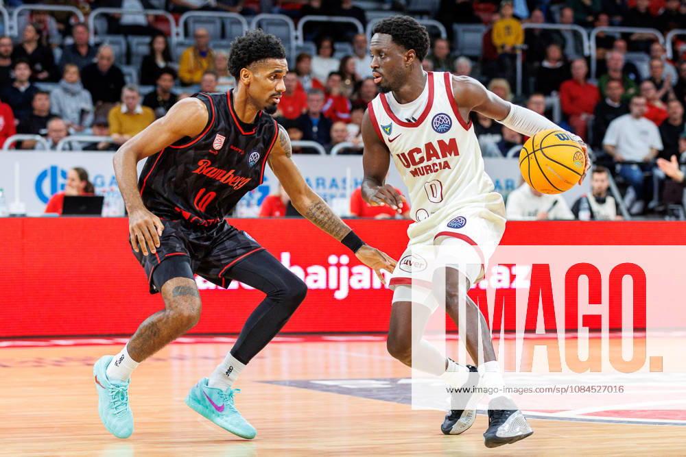 Mylik Wilson (BMA365 Bamberg Baskets, 10), Souley Boum (UCAM Murcia, 00), BMA365 Bamberg Baskets vs. UCAM Murcia, Basketball, Basketball Champions League, 3. Spieltag, 14.10.2026 BMA365 Bamberg Baskets vs. UCAM Murcia, Basketball, Basketball Champions League, 3. Spieltag, 14.10.2026 Bamberg