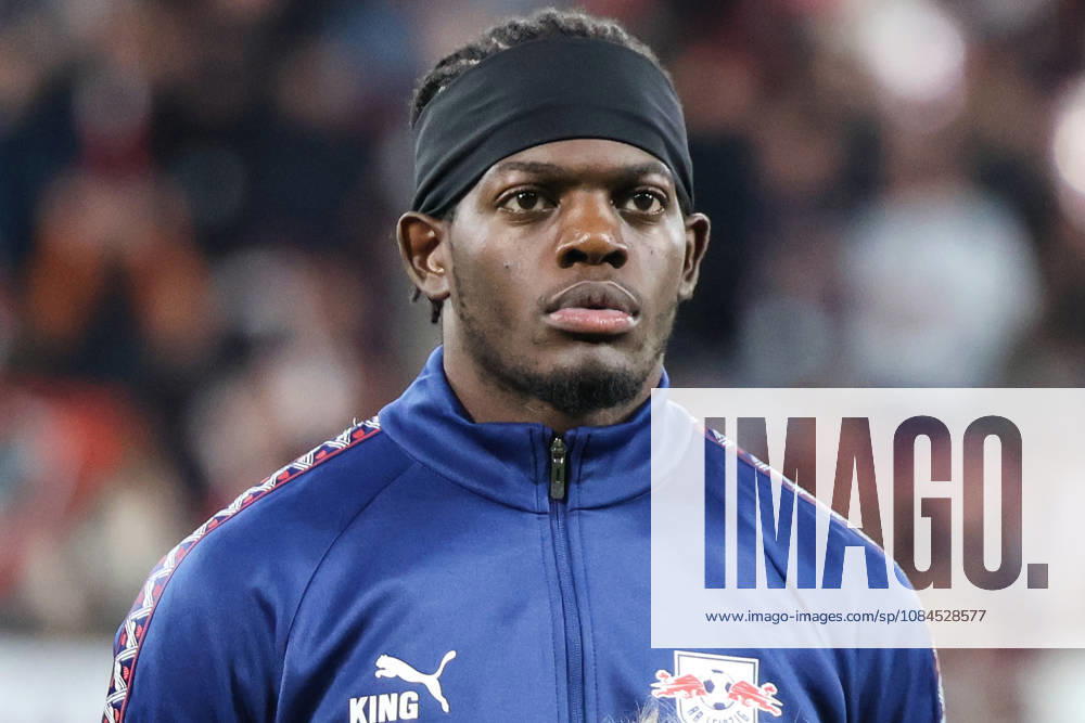 Deutschland: Fußball - UEFA Champions League - Saison 2026 - 2027, 2. Spieltag - RB Leipzig gegen PSV Eindhoven, Red Bull Arena (Leipzig): Castello Lukeba (RB Leipzig, 23)