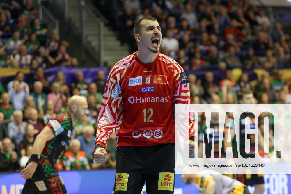 Handball Champions Legaue, SC Magdeburg - Industria Kielce, v.l. Matej Mandic (Magdeburg, 12) Jubelt ueber gehaltenen Ball, abgewehrt, gehalten, Torhueter Magdeburg