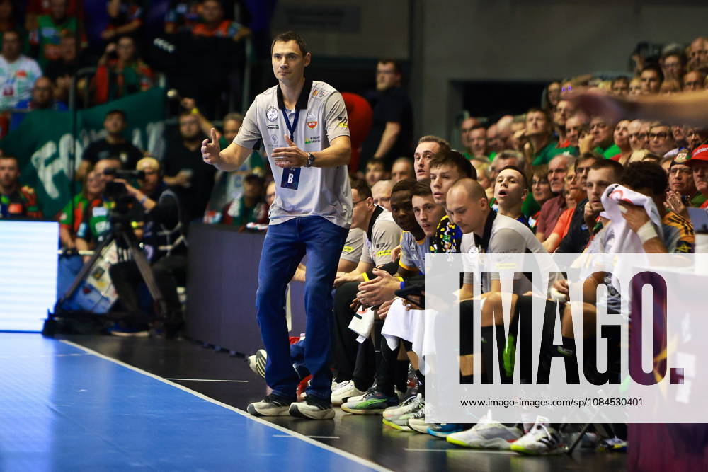 2026.10.14 Magdeburg Pilka reczna , Liga Mistrzow EHF , sezon 2026 27 SC Magdeburg -Industria Kielce N z Krzysztof Lijewski Foto Tomasz Fafara PressFocus 2026.10.14 Magdeburg Handball , EHF Champions League , 2026 2027 season SC Magdeburg - Industria Kielce Krzysztof Lijewski Credit: Tomasz Fafara PressFocus NEWSPIX.PL --- newspix.pl