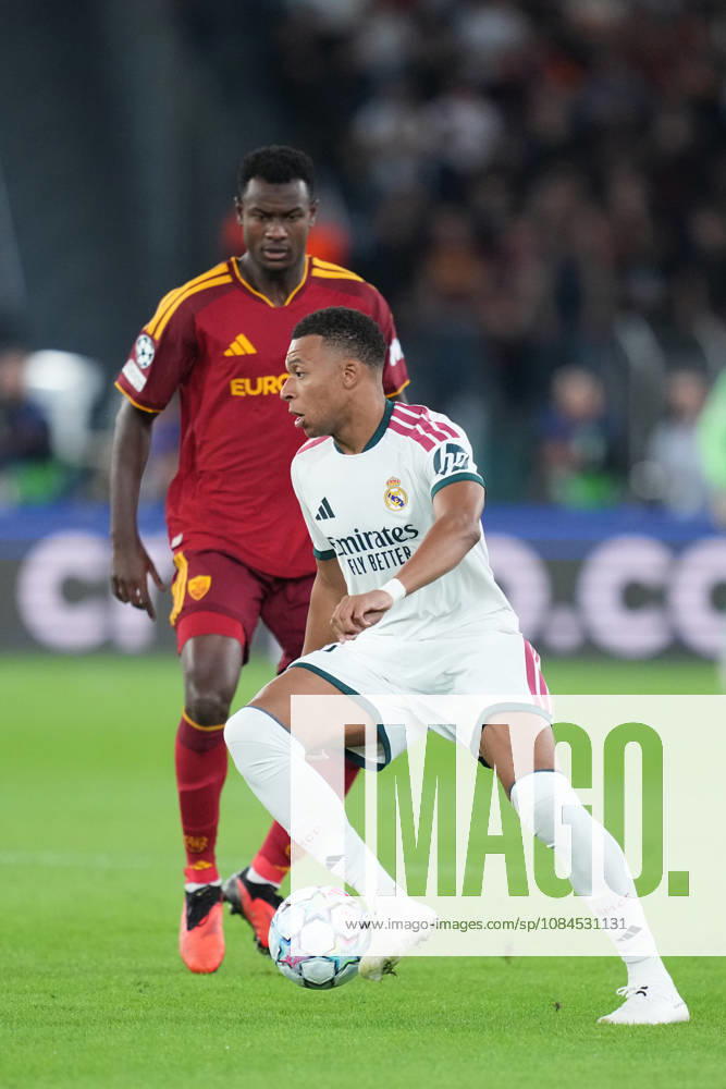 Real Madrid s Kylian Mbappe during the UEFA Champions League Phase - Matchday 2 soccer match between AS Roma and Real Madrid at the Rome s Olympic stadium, Italy - Wednesday October 14, 2026 - Soccer ( Photo by Alfredo Falcone LaPresse )