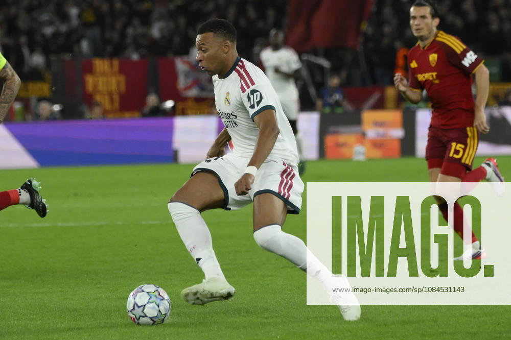 Real Madrid s Kylian Mbappe during the Uefa Champions League soccer match between AS Roma and Real Madrid at the Olympic Stadium in Rome, Italy - Wednesday, October 14, 2026. - Soccer .