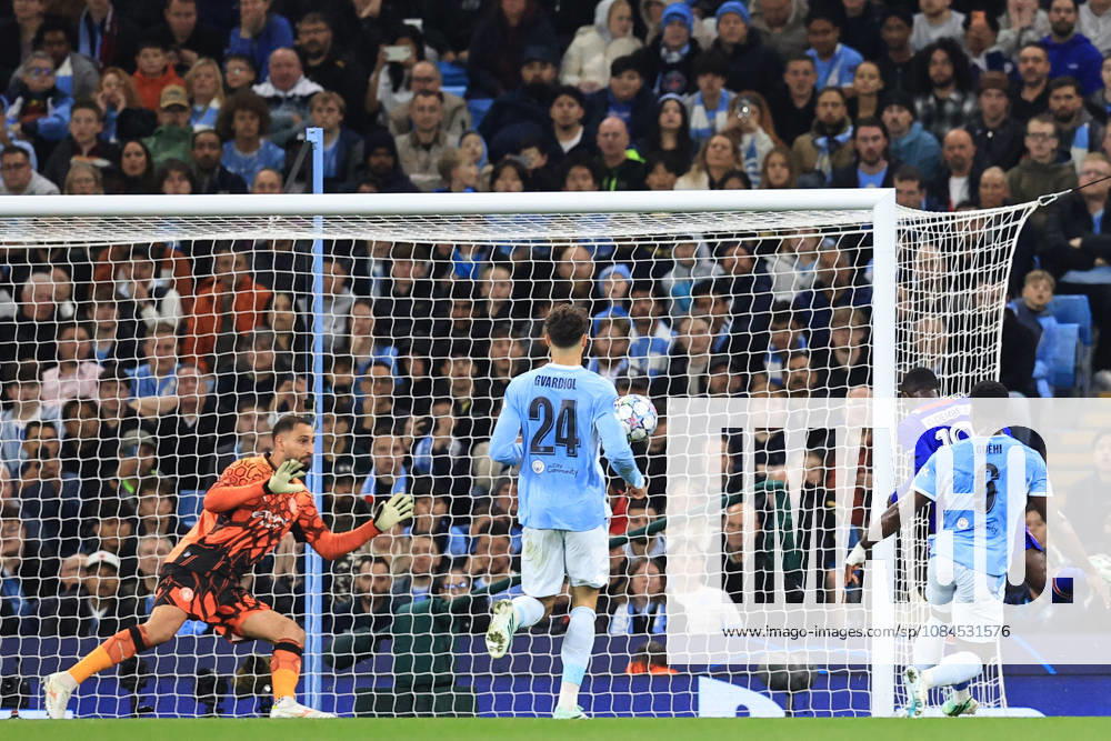 14th October 2026; Etihad Stadium, Manchester, England; UEFA Champions League Football, Manchester City versus Paris Saint Germain; Ousmane Dembele of Paris Saint Germain beats Manchester City goalkeeper Gianluigi Donnarumma to score for 0-2 after 15 minutes DavidxBlunsden