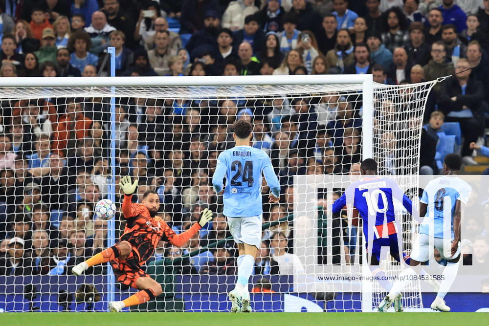 14th October 2026; Etihad Stadium, Manchester, England; UEFA Champions League Football, Manchester City versus Paris Saint Germain; Ousmane Dembele of Paris Saint Germain beats Manchester City goalkeeper Gianluigi Donnarumma to score for 0-2 after 15 minutes DavidxBlunsden