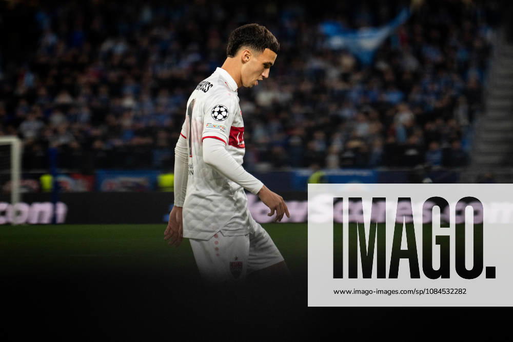 Champions League, 2. Spieltag, Å K Slovan Bratislava vs. VfB Stuttgart im Å tadion Tehelnà pole Narodný futbalový Å¡tadion Bilal El Khannouss (VfB) im Fokus WICHTIGER HINWEIS: Gemäß den Vorgaben des DFB und der DFL ist es untersagt, in dem Stadion und oder vom Spiel angefertigte Fotoaufnahmen in Form von Sequenzbildern und oder videoähnlichen Fotostrecken zu verwerten bzw. verwerten zu lassen.