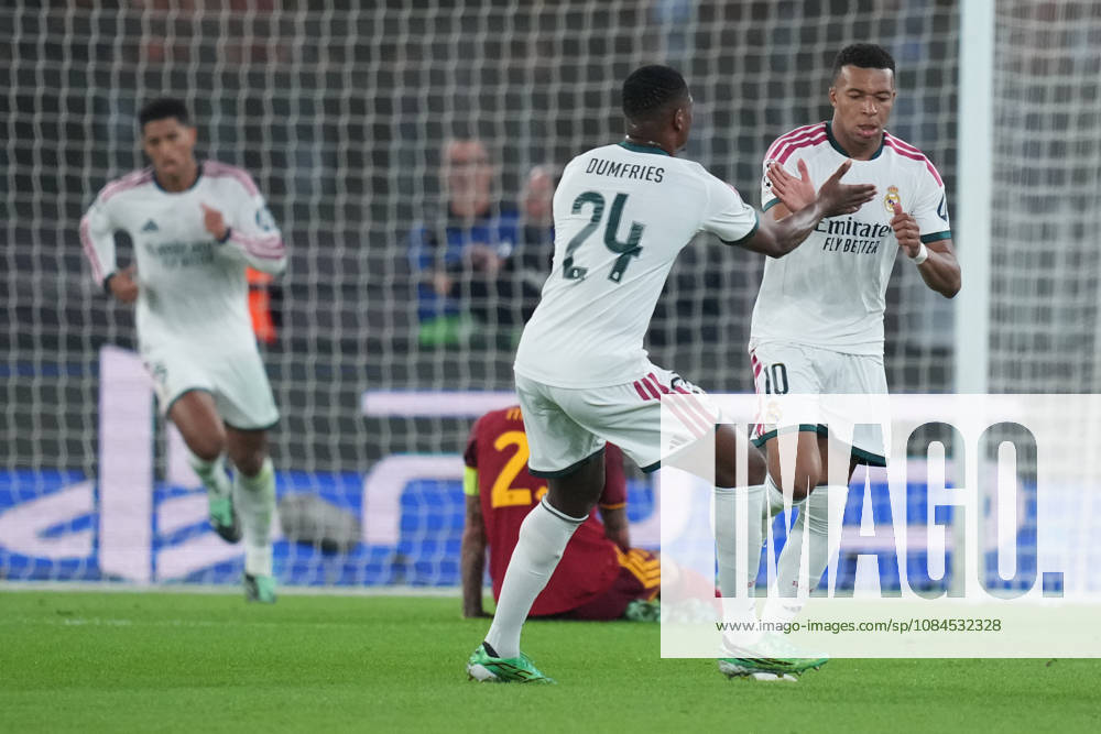 Real Madrid s Kylian Mbappe celebrates after scoring during the UEFA Champions League Phase - Matchday 2 soccer match between AS Roma and Real Madrid at the Rome s Olympic stadium, Italy - Wednesday October 14, 2026 - Soccer ( Photo by Alfredo Falcone LaPresse )