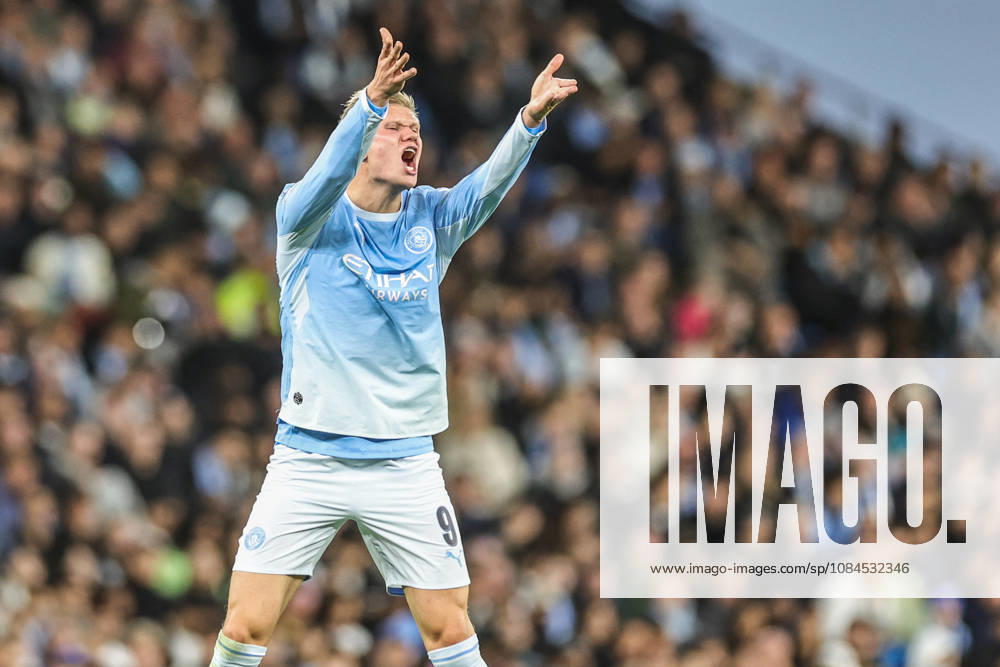 UEFA Champions League Matchday 2 of 8 Manchester City v Paris Saint-Germain Erling Haaland of Manchester City reacts during the UEFA Champions League Matchday 2 of 8 match Manchester City vs Paris Saint-Germain at City of Manchester Stadium, Manchester, United Kingdom on 14 October 2026 (Photo by Mark Cosgrove News Images) Manchester City of Manchester Stadium Greater Manchester United, ManU Kingdom