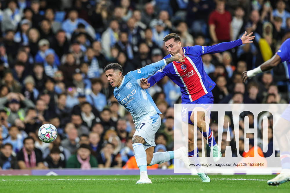 UEFA Champions League Matchday 2 of 8 Manchester City v Paris Saint-Germain Enzo Fernandez of Manchester City is fouled by Fabian Ruiz of Paris Saint-Germain during the UEFA Champions League Matchday 2 of 8 match Manchester City vs Paris Saint-Germain at City of Manchester Stadium, Manchester, United Kingdom on 14 October 2026 (Photo by Mark Cosgrove News Images) Manchester City of Manchester Stadium Greater Manchester United, ManU Kingdom
