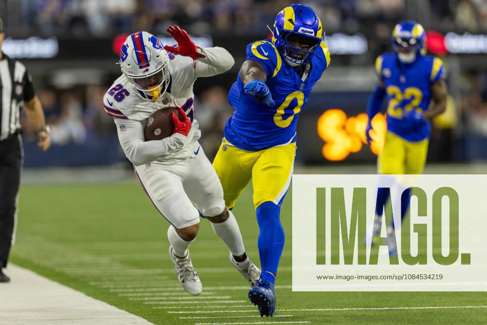 INGLEWOOD, CA - OCTOBER 12: Ty Johnson 26 of the Buffalo Bills carries the ball for first down during an NFL, American Football Herren, USA game between the Buffalo Bills and the Los Angeles Rams on October 12, 2026, at SoFi Stadium in Inglewood, California. (Photo by Greg Fiore Icon Sportswire) NFL: OCT 12 Bills at Rams Icon2610121897